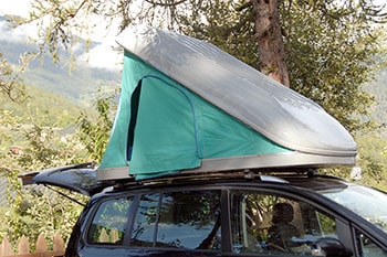 Rooftop tent on SUV